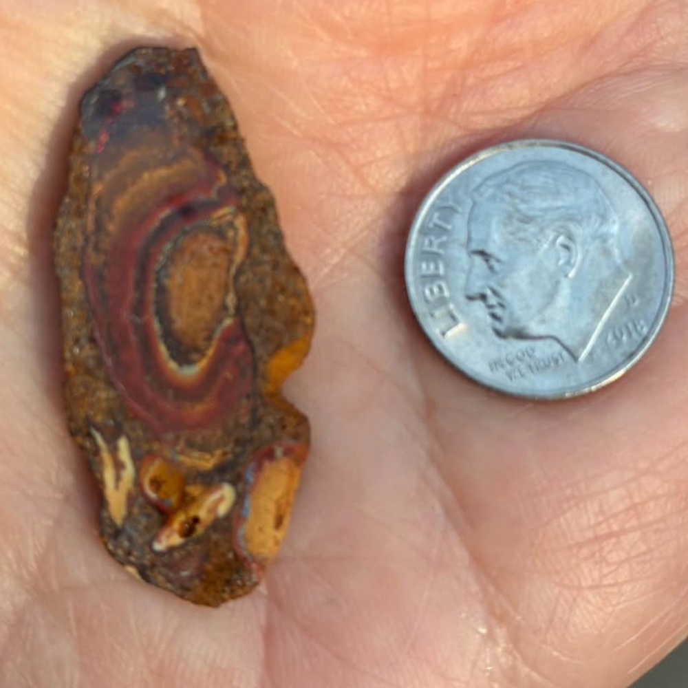 19ct Pretty Australian Boulder Opal Rough Specimen T - Picture 5 of 5